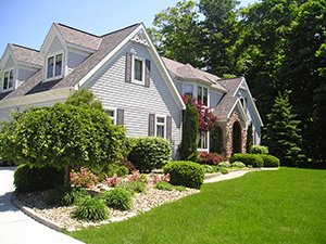 Landscapers and Lawncare Services in Bowling Green, MO